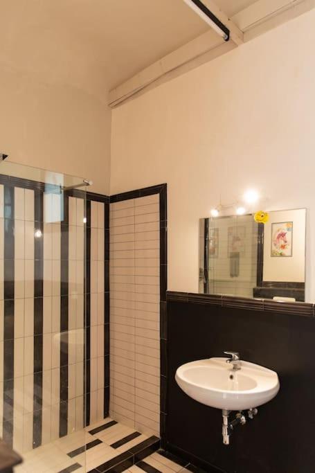 Nice Apartment Near The Basilica Of San Lorenzo Florencja Zewnętrze zdjęcie